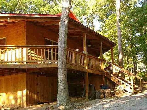 3rd image of 505 Pineview Dr