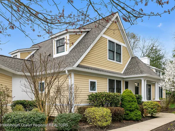 65 Thornbrooke Drive, Shrewsbury Boro, NJ 07702