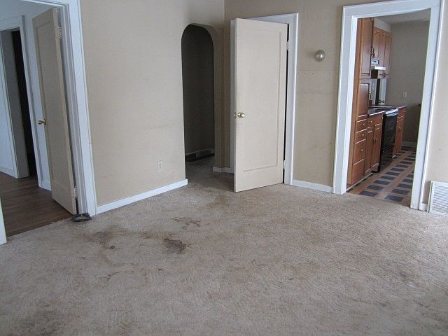 1st image of 26543 Parkview Ave