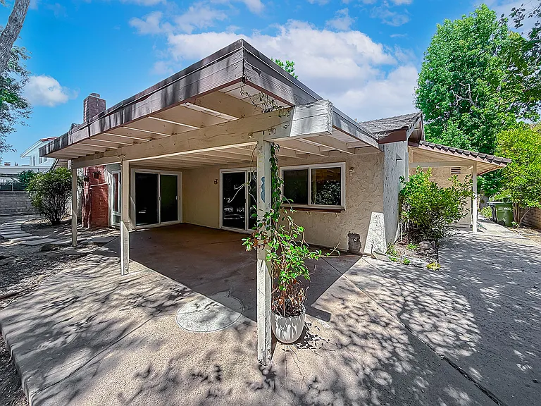 3761 Patrick Henry Pl — Photo 36