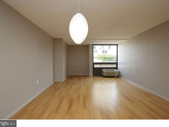 3rd image of 241 S 6th St APT 606
