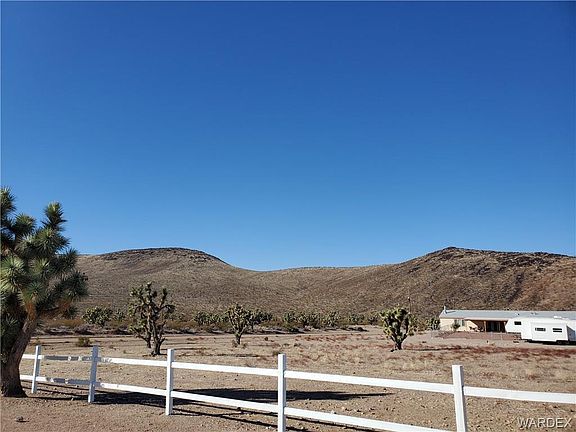 4th image of 9459 W Bonanza Ave