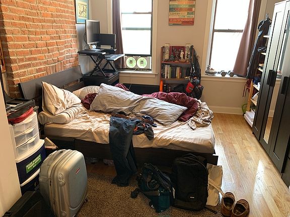 5th image of 102 Baltic St #3S