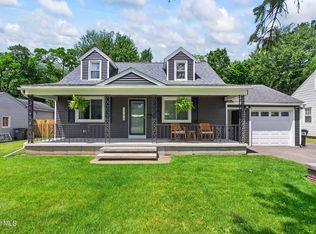 1788 Devendorf Rd, Schenectady, NY 12303