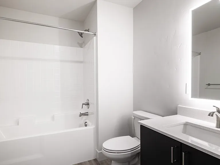 The Eliana Apartments — Photo 33
