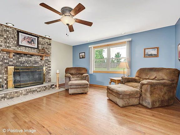 4th image of 8905 Briarwood Ln
