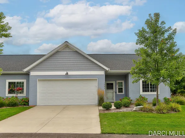 1086 Countryair Dr #5, Wayland, MI 49348