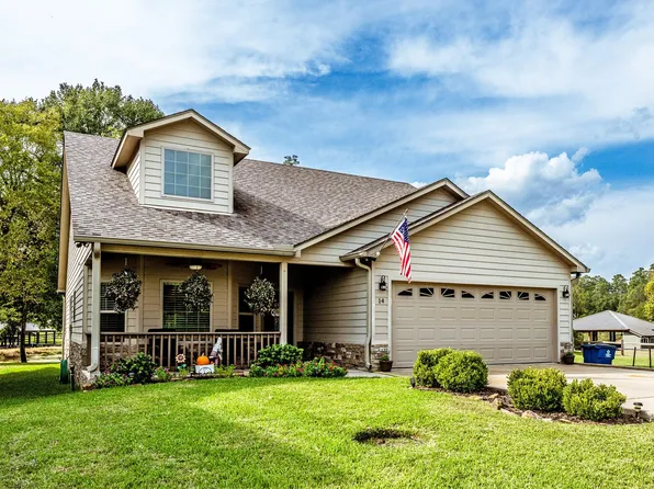 14 Wildwood Lake Dr, Huntsville, TX 77340