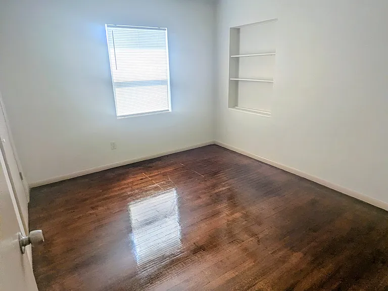 637 N Tampa Ave — Photo 10