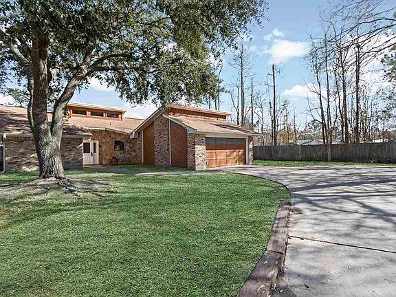 2nd image of 85 Heritage Dr