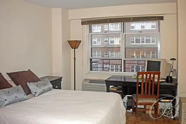 Rented by Bellmarc Realty | media 3