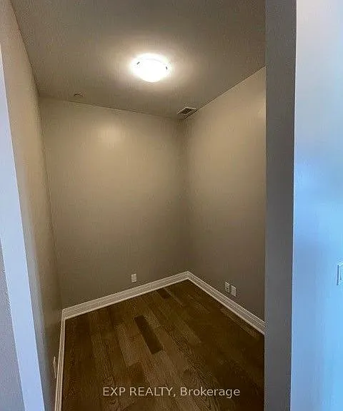 102 Grovewood Cmn #513 — Photo 4