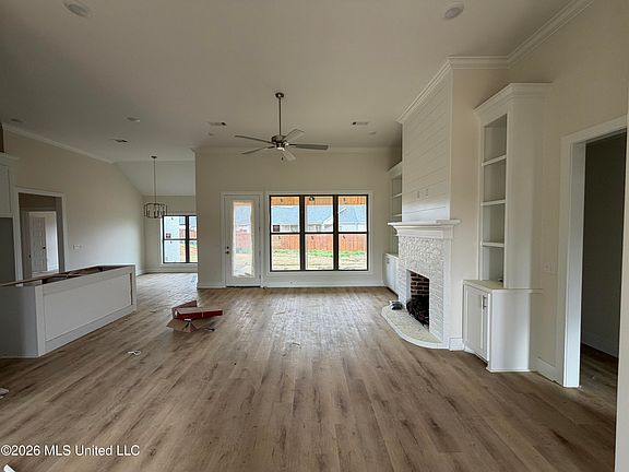 4th image of 1212 Old Court Xing