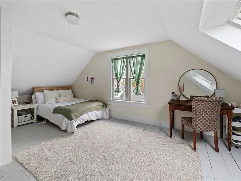 11 Glendale St #2 — Photo 14