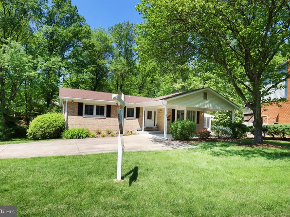 6622 Grey Fox Dr, Springfield, VA 22152
