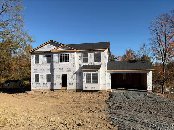 4 Lindenwood Lane, Newburgh, NY 12550