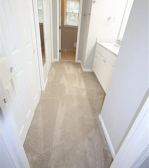 1359 Oakengate Dr — Photo 37