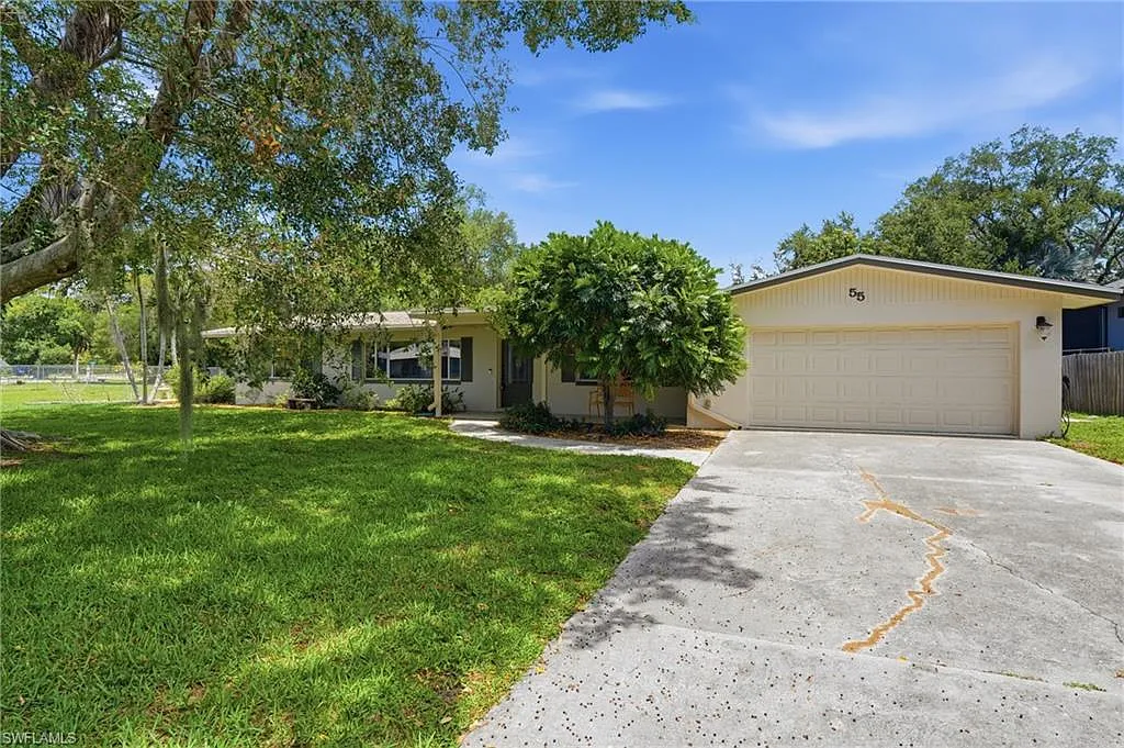 3 bed, 2.0 bath, 2225 sqft, $2,500 — Photo 2