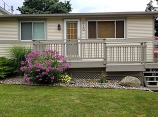 210 Cherry St, Brooklyn, MI 49230