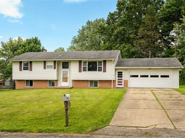 1450 Lambert St, Alliance, OH 44601