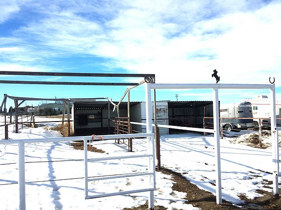 Corrals & Tack Shack