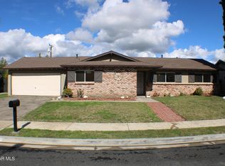 1167 Locke Ave, Simi Valley, CA 93065
