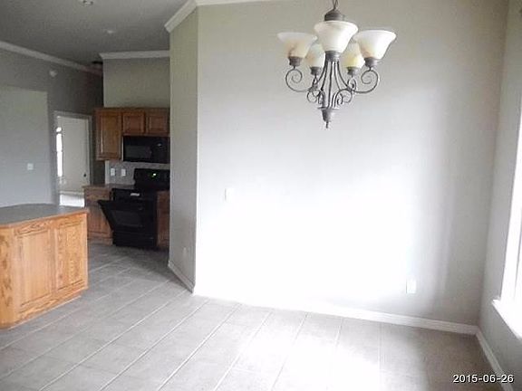 4th image of 2 Grassland Ct
