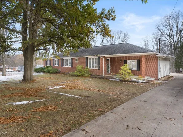 193 Fairway Dr, Akron, OH 44333