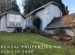 10643 NE 123rd St, Kirkland, WA 98034