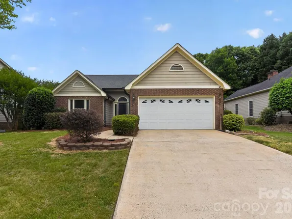3055 River Ridge Dr, Gastonia, NC 28056