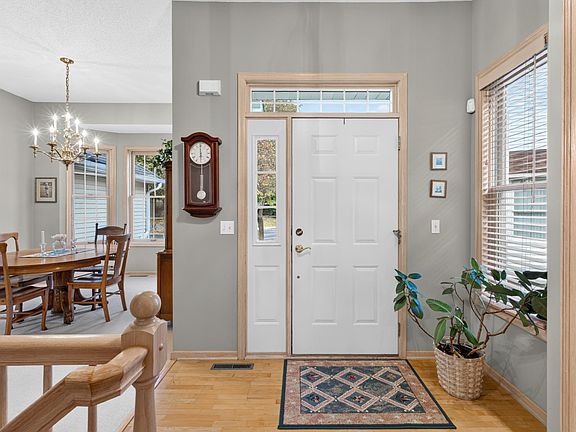 3rd image of 7982 Dunkirk Ln N