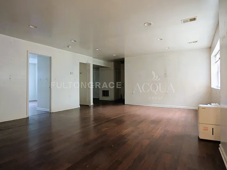 2532 W Fitch Ave #G — Photo 11