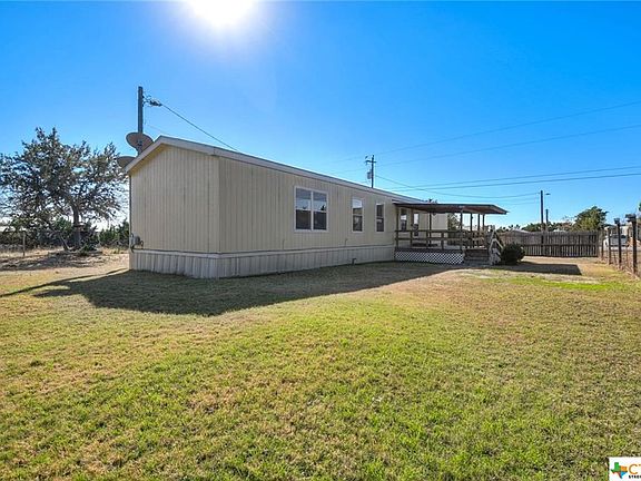 3rd image of 1167 Cypress Dr