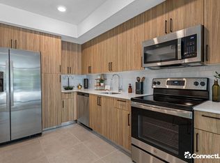 44 N Federal Hwy #2835713, Dania, FL 33004