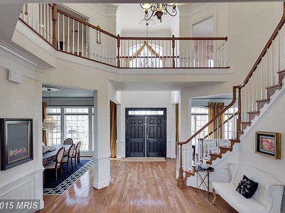 2nd image of 22026 Ayr Hill Ct
