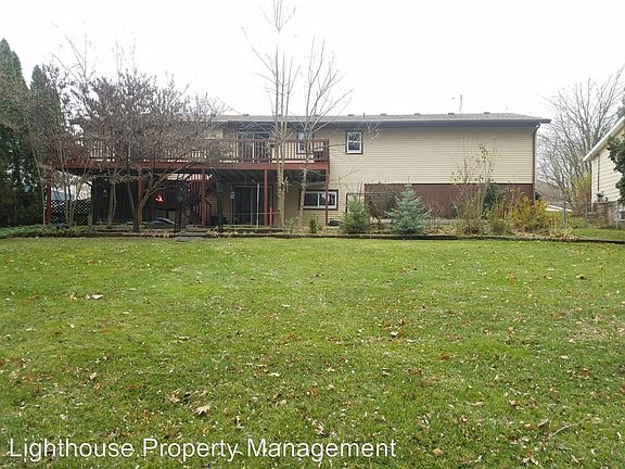 2nd image of 1299 Gentian Dr SE