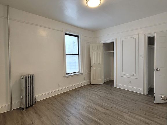 2nd image of 3310 Colden Ave #1R