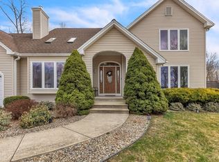 28 Deer Hill Cir, Ludlow, MA 01056
