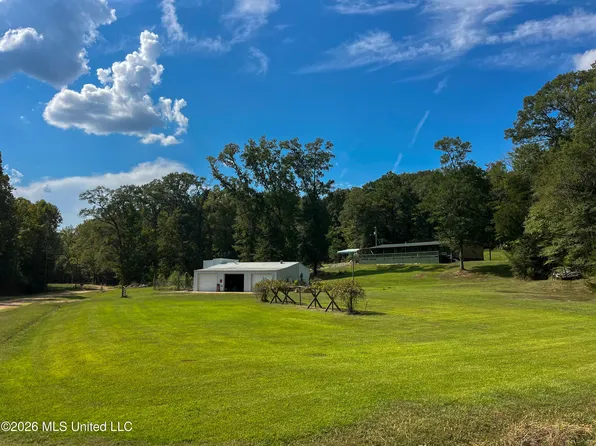 5163 Cox Ferry Rd, Bentonia, MS 39040