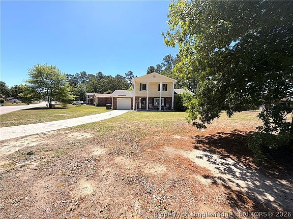 2nd image of 1030 Rim Rd