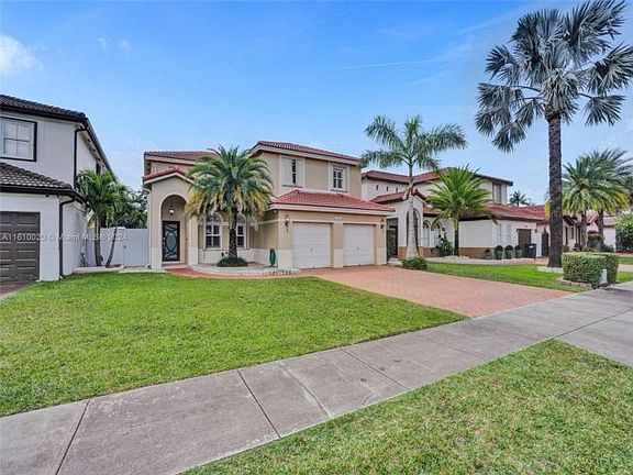 2nd image of 9272 Grand Canal Dr