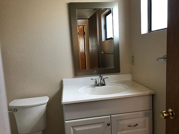 4th image of 3250 Glendale Ave Unit B