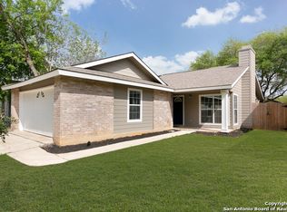 9571 Bowen Dr, San Antonio, TX 78250