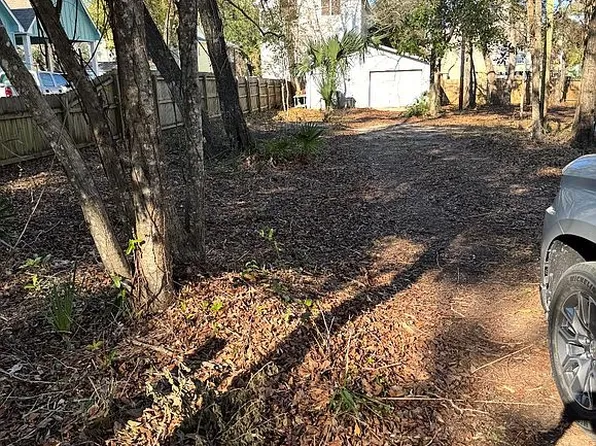 27201 Park Dr, Orange Beach, AL 36561