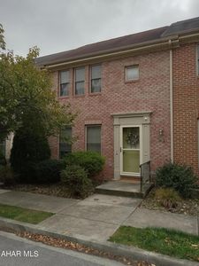 208 Sweet Cherry Ct, Hollidaysburg, PA, 16648