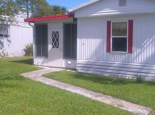 110 Major Ct #J110, Leesburg, FL 34748