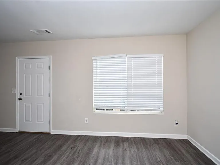 639 Mill Stone Blf #A — Photo 31