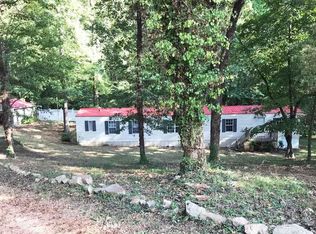 209 Woodland Hills Dr, Jefferson, GA 30549