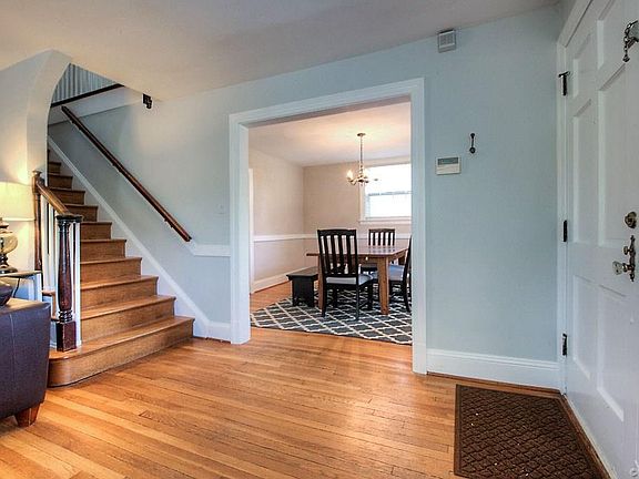 5th image of 1424 Lorraine Ave