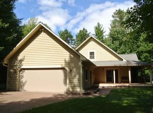 9250 Ellenbee Ln, Minocqua, WI 54548